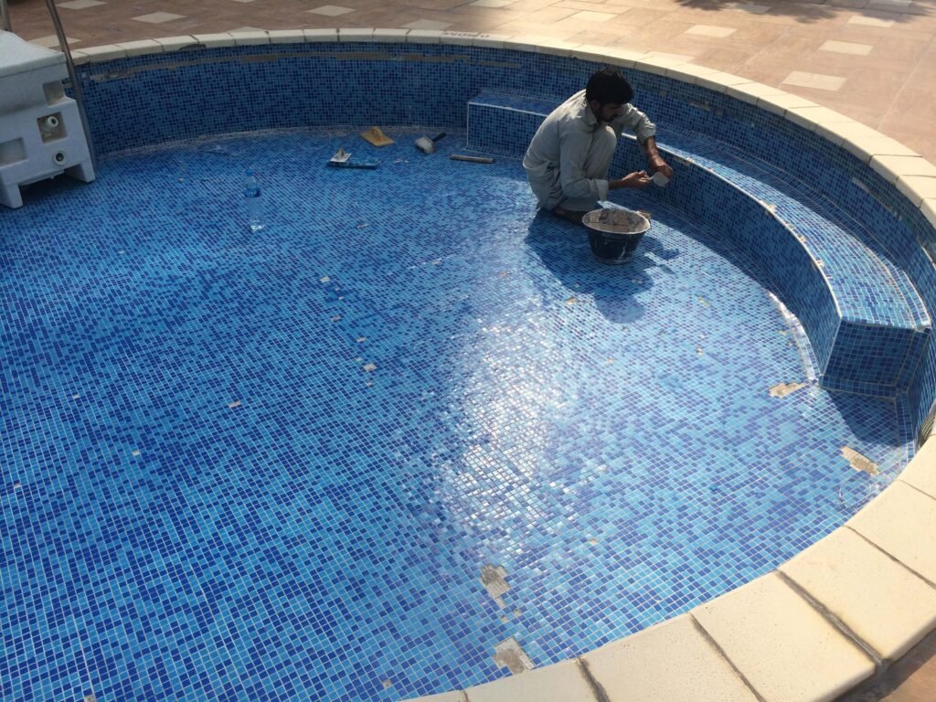 شركة عزل مسابح بحائل